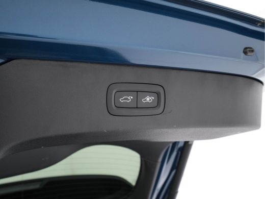 Lynk & Co 01 1.5 (INCL-BTW) Aut. *PANO | FULL-LED | ADAPTIVE-CRUISE | MICROFIBRE | BLIND-SPOT | MEMORY-PACK | ... ActivLease financial lease