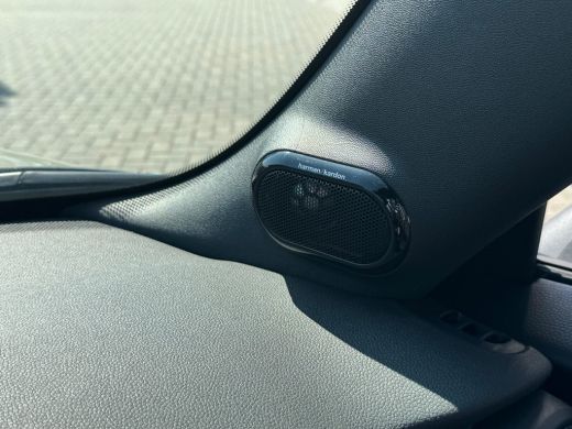 Mini Cooper Cabrio 2.0 231PK John Cooper Works Chili | ALLE Opties | H&K audio | Head-Up | 100% Dealer Onderhouden! ... ActivLease financial lease