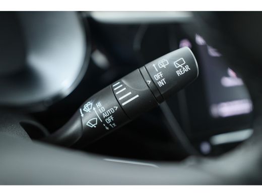 Opel Corsa 1.2 Turbo 100PK Elegance | Dealer Onderhouden | LED | Navi By App | Clima | Camera | Parkeersenso... ActivLease financial lease