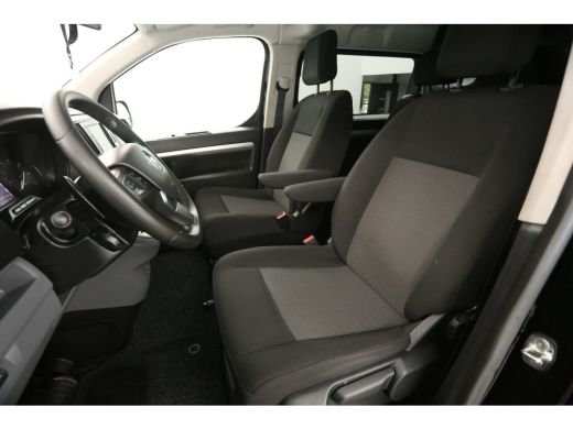 Opel Vivaro 2.0 CDTI 177PK L3H1 | Automaat | DC | Airco | 360° | 2xSchuifdeur |  Carplay | Trekh. | Cruise | ... ActivLease financial lease