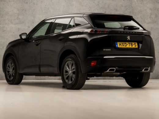 Peugeot 2008 1.2 PureTech Sport Automaat (APPLE CARPLAY, GROOT NAVI, GETINT GLAS, SPORTSTOELEN, PARKEERSENSORE... ActivLease financial lease