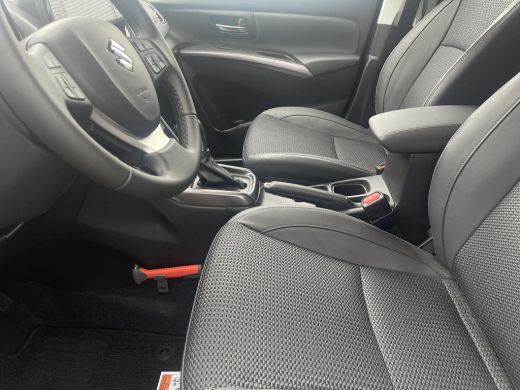 Suzuki S-Cross 1.4 Boosterjet Style Hybrid Automaat | Navigatiesysteem | Adaptieve Cruise Control | Parkeersenso... ActivLease financial lease