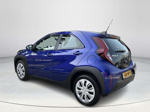 Toyota Aygo 1.0 VVT-i MT Play ActivLease financial lease