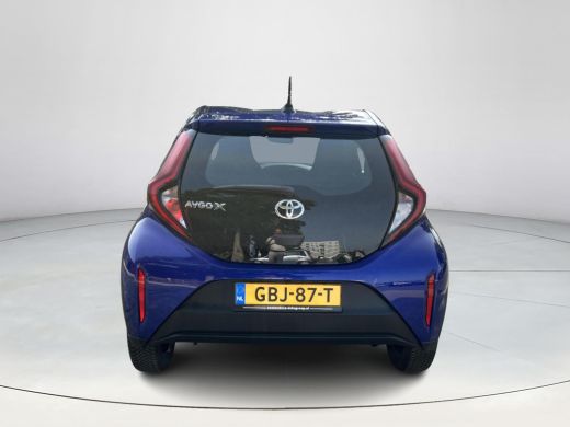 Toyota Aygo 1.0 VVT-i MT Play ActivLease financial lease