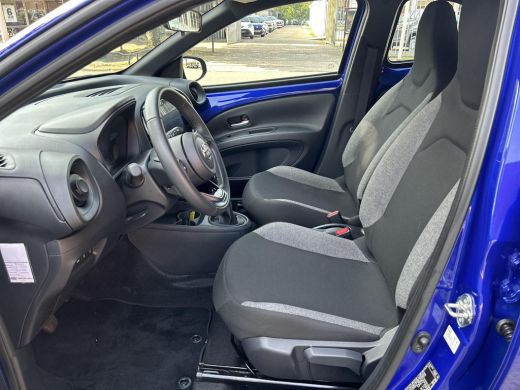Toyota Aygo 1.0 VVT-i MT Play ActivLease financial lease