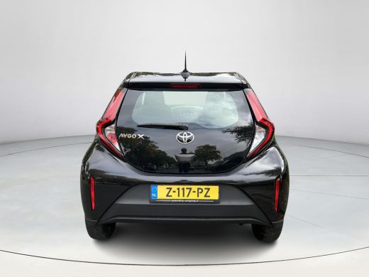 Toyota Aygo 1.0 VVT-i MT Play ActivLease financial lease