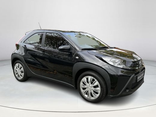 Toyota Aygo 1.0 VVT-i MT Play ActivLease financial lease