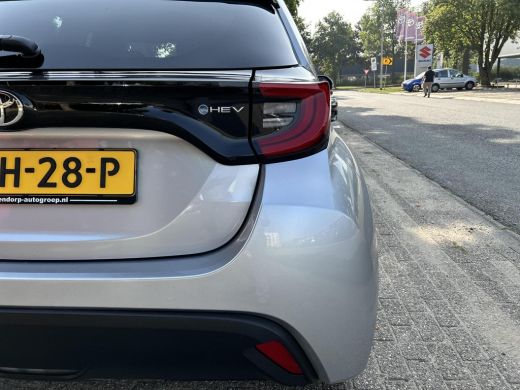 Toyota Yaris 1.5 Hybrid 115 First Edition ActivLease financial lease