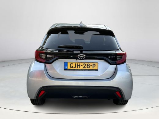Toyota Yaris 1.5 Hybrid 115 First Edition ActivLease financial lease