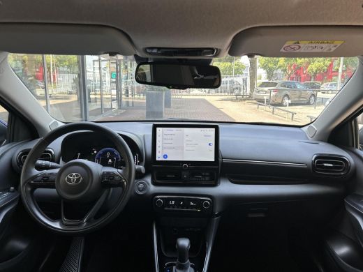 Toyota Yaris 1.5 Hybrid 115 First Edition ActivLease financial lease