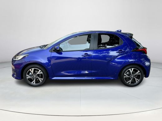 Toyota Yaris 1.5 Hybrid 115 First Edition ActivLease financial lease