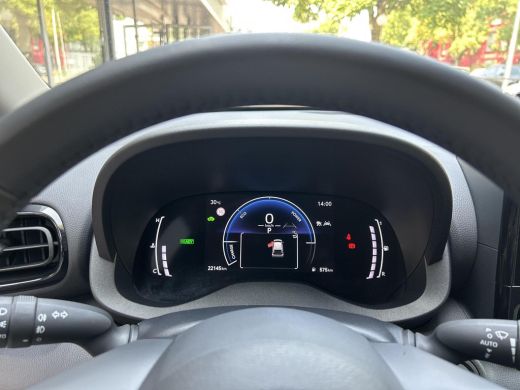 Toyota Yaris 1.5 Hybrid 115 First Edition ActivLease financial lease