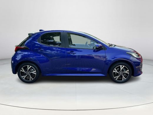 Toyota Yaris 1.5 Hybrid 115 First Edition ActivLease financial lease