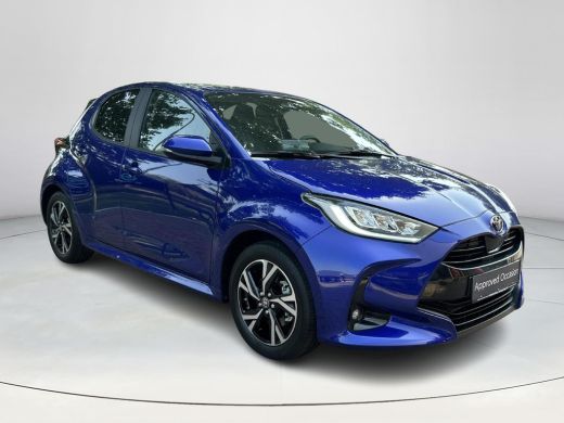 Toyota Yaris 1.5 Hybrid 115 First Edition ActivLease financial lease