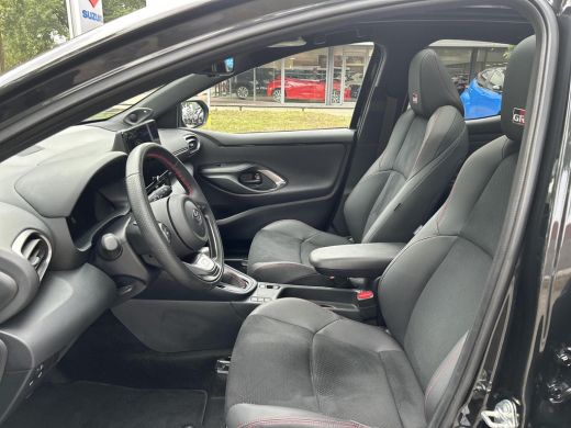 Toyota Yaris 1.5 Hybrid 130 GR Sport ActivLease financial lease