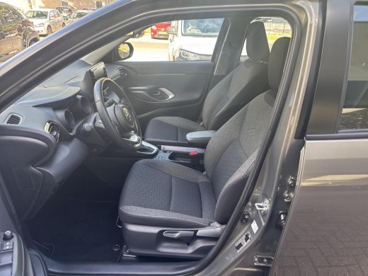 Toyota Yaris Cross 1.5 Hybrid 115 Active | 06-10141018 Voor meer informatie ActivLease financial lease