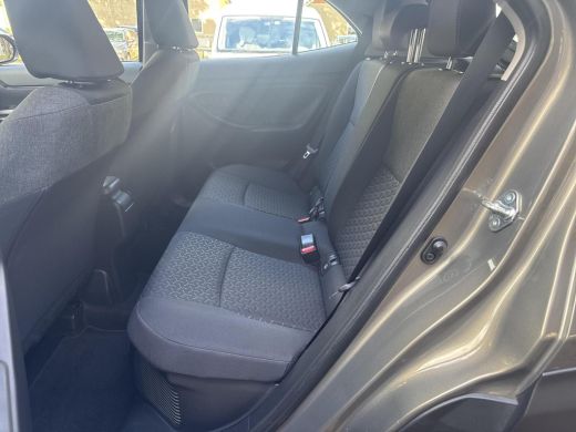 Toyota Yaris Cross 1.5 Hybrid 115 Active | 06-10141018 Voor meer informatie ActivLease financial lease