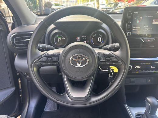 Toyota Yaris Cross 1.5 Hybrid 115 Active | 06-10141018 Voor meer informatie ActivLease financial lease