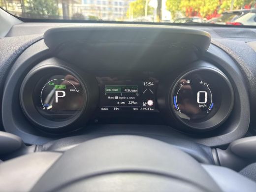 Toyota Yaris Cross 1.5 Hybrid 115 Active | 06-10141018 Voor meer informatie ActivLease financial lease