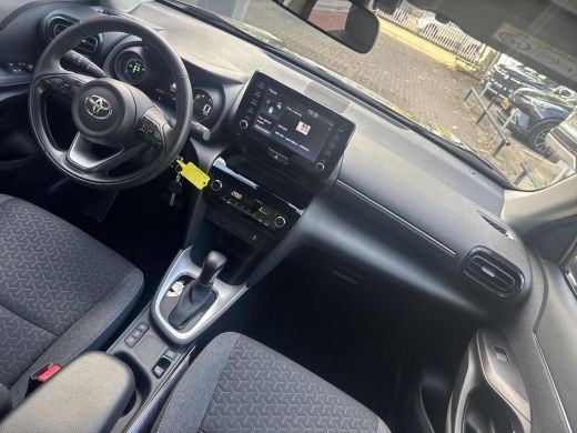 Toyota Yaris Cross 1.5 Hybrid 115 Active | 06-10141018 Voor meer informatie ActivLease financial lease