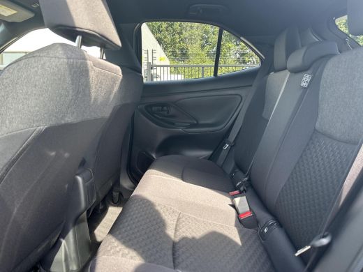 Toyota Yaris Cross 1.5 Hybrid 115 Dynamic (Carplay Navigatie - Parkeersensoren) ActivLease financial lease