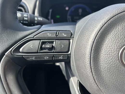 Toyota Yaris Cross 1.5 Hybrid 115 First Edition (Carplay Navigatie - Stoelverwarming) ActivLease financial lease