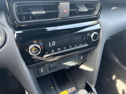 Toyota Yaris Cross 1.5 Hybrid 115 First Edition (Carplay Navigatie - Stoelverwarming) ActivLease financial lease