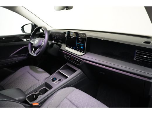 Volkswagen Tiguan 1.5 eTSI 150 pk Life 7-DSG | Achteruitrijcamera | Wegklapbare trekhaak | Stoel/stuur verwarming | ActivLease financial lease