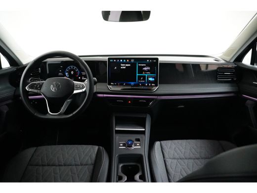 Volkswagen Tiguan 1.5 eTSI 150 pk Life 7-DSG | Achteruitrijcamera | Wegklapbare trekhaak | Stoel/stuur verwarming | ActivLease financial lease