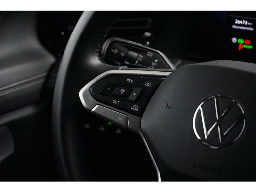 Volkswagen Tiguan 1.5 eTSI 150 pk Life 7-DSG | Achteruitrijcamera | Wegklapbare trekhaak | Stoel/stuur verwarming | ActivLease financial lease