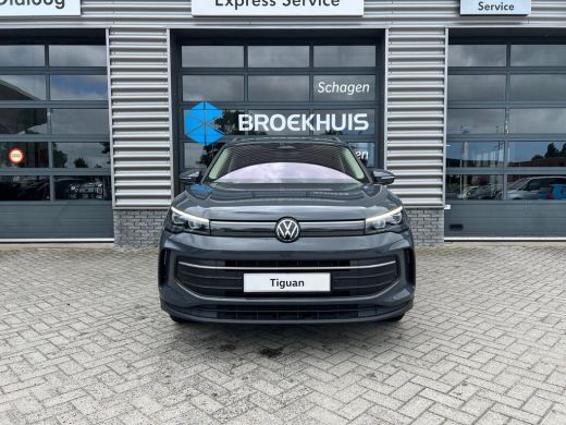 Volkswagen Tiguan 1.5 eTSI 150 pk Life 7-DSG | Achteruitrijcamera | Wegklapbare trekhaak | Stoel/stuur verwarming | ActivLease financial lease
