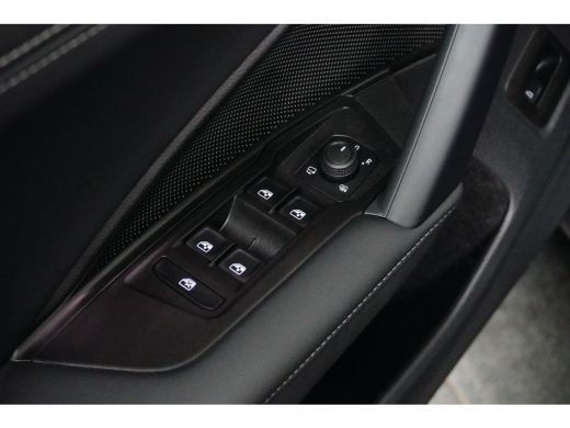 Volkswagen Tiguan 1.5 eTSI 150 pk Life 7-DSG | Achteruitrijcamera | Wegklapbare trekhaak | Stoel/stuur verwarming | ActivLease financial lease