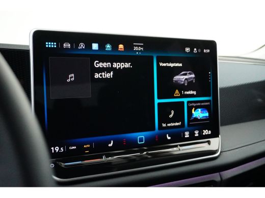 Volkswagen Tiguan 1.5 eTSI 150 pk Life 7-DSG | Achteruitrijcamera | Wegklapbare trekhaak | Stoel/stuur verwarming | ActivLease financial lease