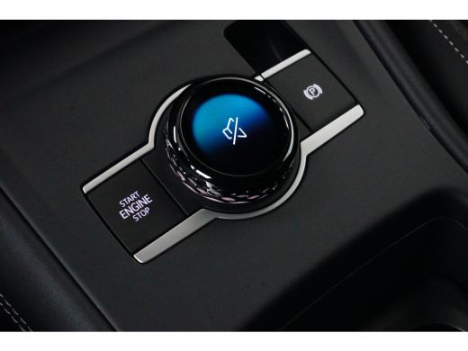Volkswagen Tiguan 1.5 eTSI 150 pk Life 7-DSG | Achteruitrijcamera | Wegklapbare trekhaak | Stoel/stuur verwarming | ActivLease financial lease