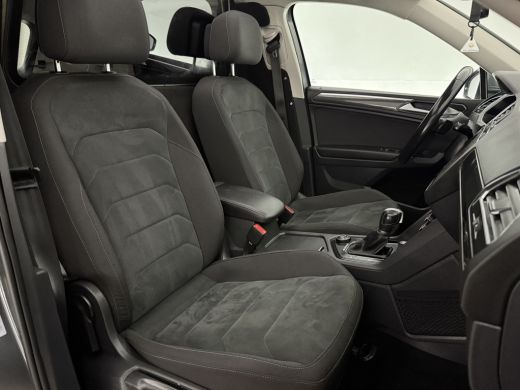 Volkswagen Tiguan 2.0 TDI 4motion | Grijs kenteken | VAN | 191PK DSG 2400kg Trekgew. Trekhaak Pano ACC LED Carplay ... ActivLease financial lease