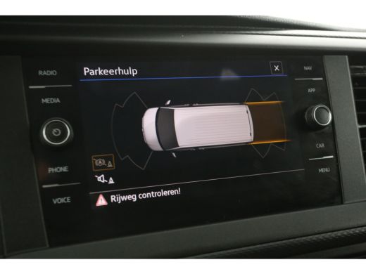 Volkswagen Transporter 2.0 TDI L1H1 | 140PK | Airco | Cruise | Carplay | Navigatie | 3 Persoons | PDC | Imperiaal | Trek... ActivLease financial lease