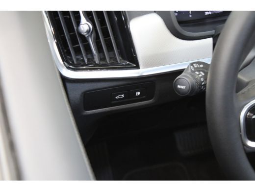 Volvo  S90 T8 455PK Plus Bright | Schuifdak | Trekhaak | 360º camera | Getint Glas | Leer ActivLease financial lease