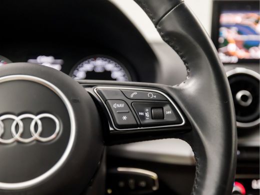 Audi Q2 30 TFSI Sport Automaat (GROOT NAVI, CLIMATE, STOELVERWARMING, SPORTSTOELEN, LED KOPLAMPEN, CRUISE... ActivLease financial lease
