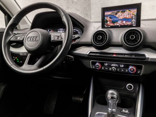 Audi Q2 30 TFSI Sport Automaat (GROOT NAVI, CLIMATE, STOELVERWARMING, SPORTSTOELEN, LED KOPLAMPEN, CRUISE... ActivLease financial lease