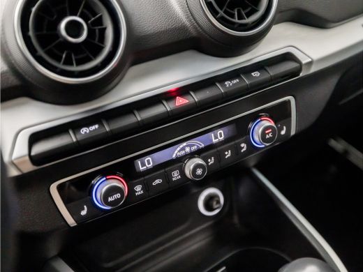 Audi Q2 30 TFSI Sport Automaat (GROOT NAVI, CLIMATE, STOELVERWARMING, SPORTSTOELEN, LED KOPLAMPEN, CRUISE... ActivLease financial lease
