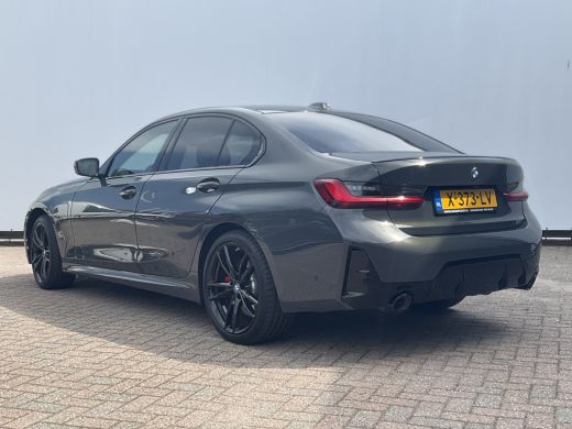 BMW 3 Serie 330e xDrive Nieuwstaat Open dak Harman/kordon Elec. t-haak Sportstoelen Headup ActivLease financial lease