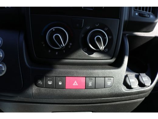 Citroën ë-Jumper Bakwagen met Achterdeuren ActivLease financial lease