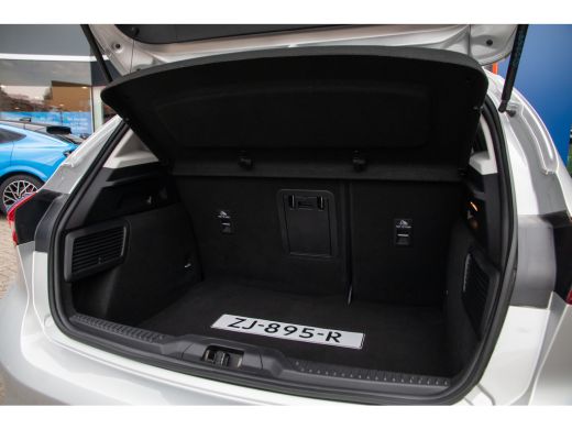 Ford Focus 1.5 EcoBoost Active Business | Trekhaak | Stuur/stoel/voorruitverwarming | Navigatie | Keyless | ... ActivLease financial lease