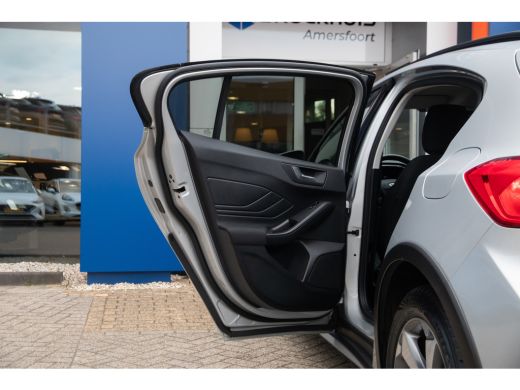 Ford Focus 1.5 EcoBoost Active Business | Trekhaak | Stuur/stoel/voorruitverwarming | Navigatie | Keyless | ... ActivLease financial lease
