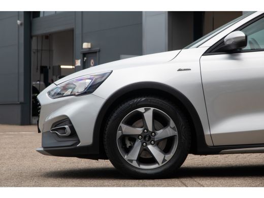 Ford Focus 1.5 EcoBoost Active Business | Trekhaak | Stuur/stoel/voorruitverwarming | Navigatie | Keyless | ... ActivLease financial lease