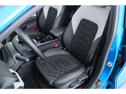 Ford Puma Gen-E Premium 44 kWh | Achteruitrijcamera | Driver Assistance Pack | Elektrisch glazen panorama-dak ActivLease financial lease