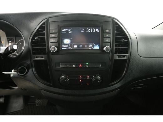 Mercedes-Benz Vito 114 CDI Lang | Automaat | Airco | Camera | Cruise | Navigatie | 3 Persoons | PDC | 18"LMV | Trekhaak ActivLease financial lease