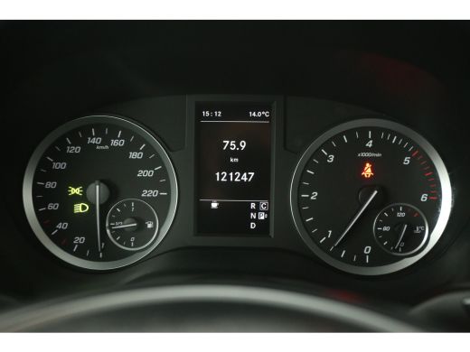 Mercedes-Benz Vito 114 CDI Lang | Automaat | Airco | Camera | Cruise | Navigatie | 3 Persoons | PDC | 18"LMV | Trekhaak ActivLease financial lease