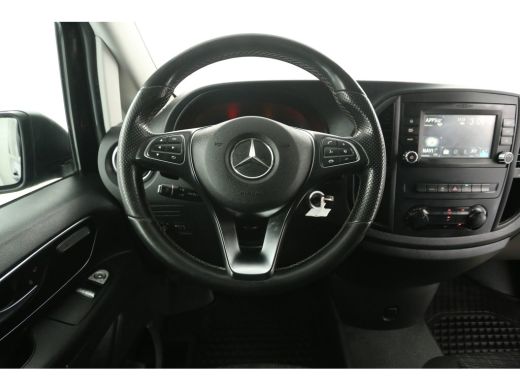 Mercedes-Benz Vito 114 CDI Lang | Automaat | Airco | Camera | Cruise | Navigatie | 3 Persoons | PDC | 18"LMV | Trekhaak ActivLease financial lease
