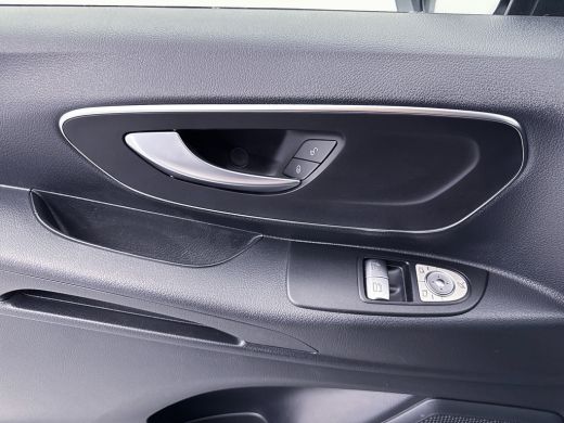 Mercedes-Benz Vito 116 CDI Lang 24 Maanden Certified Garantie Trekhaak Navigatie Apple Carplay/Android Auto Achterui... ActivLease financial lease